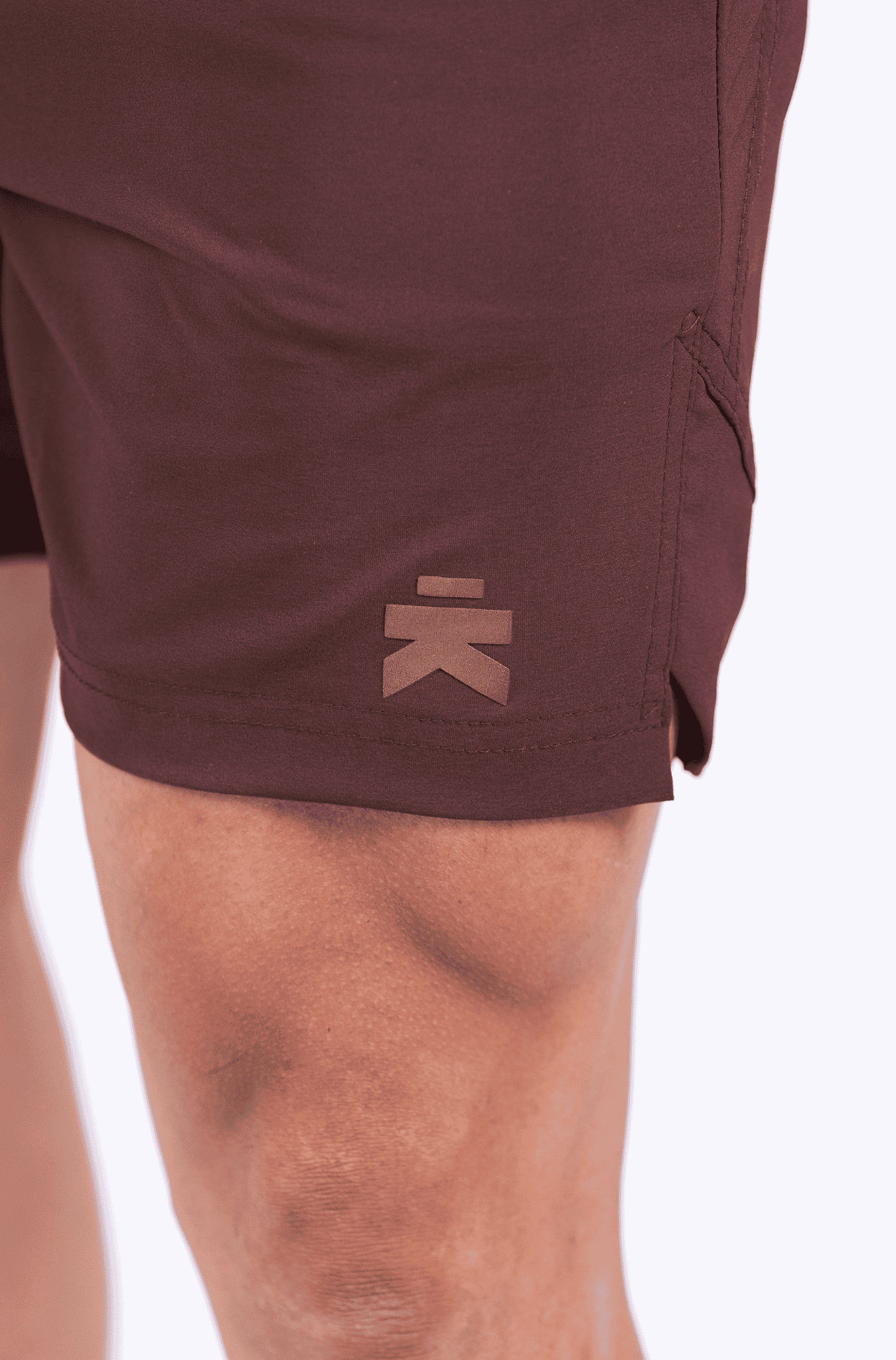 LEGACY SHORT - Pantaloneta deportiva athleisure para hombre.