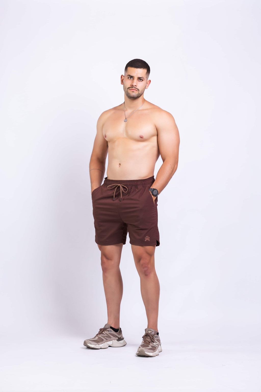 LEGACY SHORT - Pantaloneta deportiva athleisure para hombre.