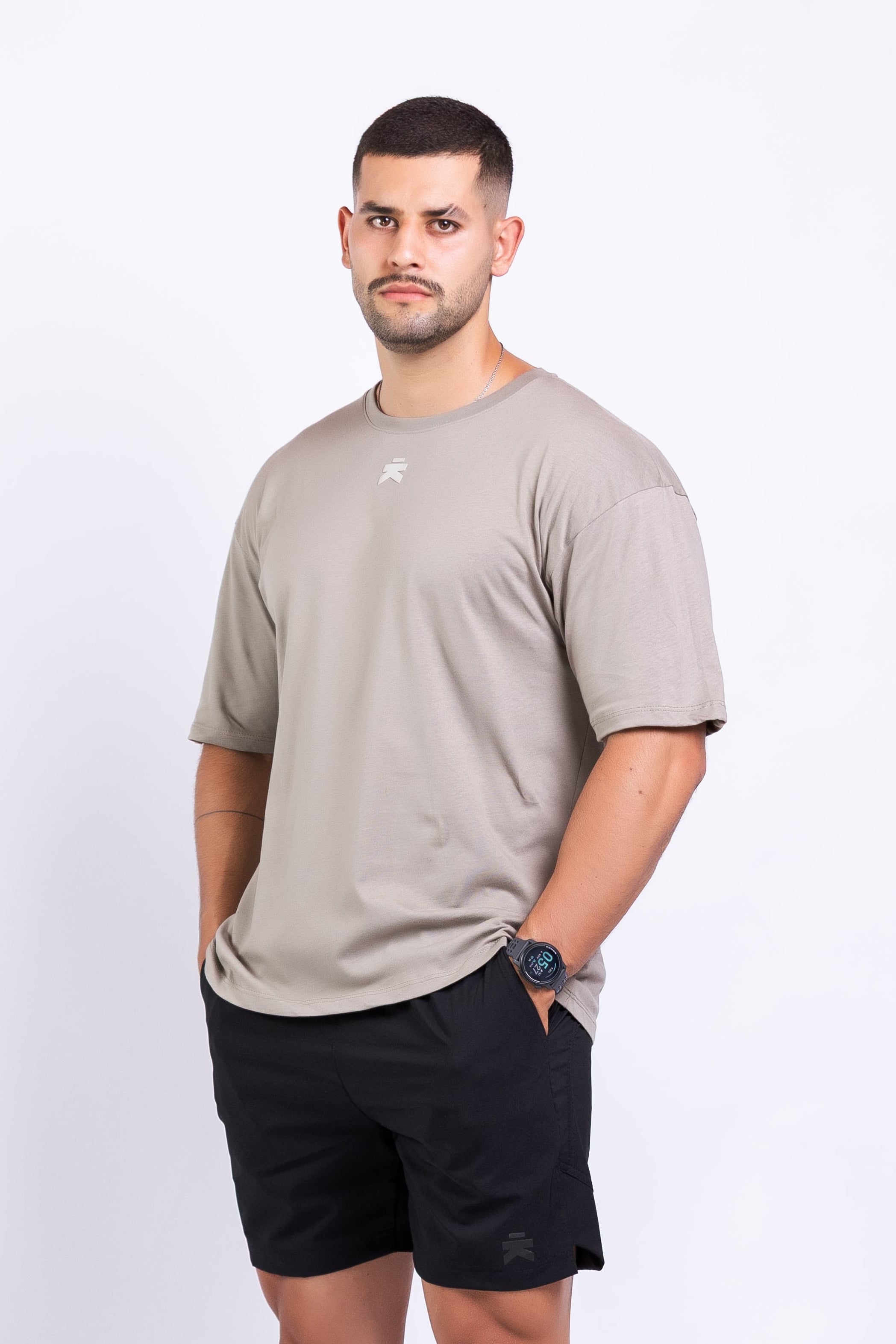 BALANCE T-SHIRT – Camiseta unisex athleisure de algodón premium